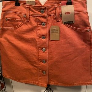 Boho style Levi’s mini skirt